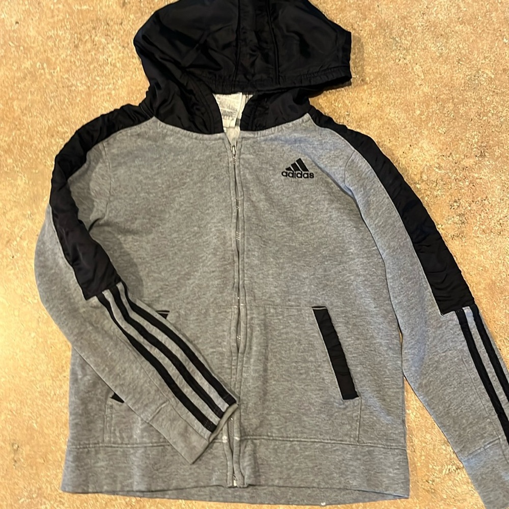 Boys zip up hoodie
